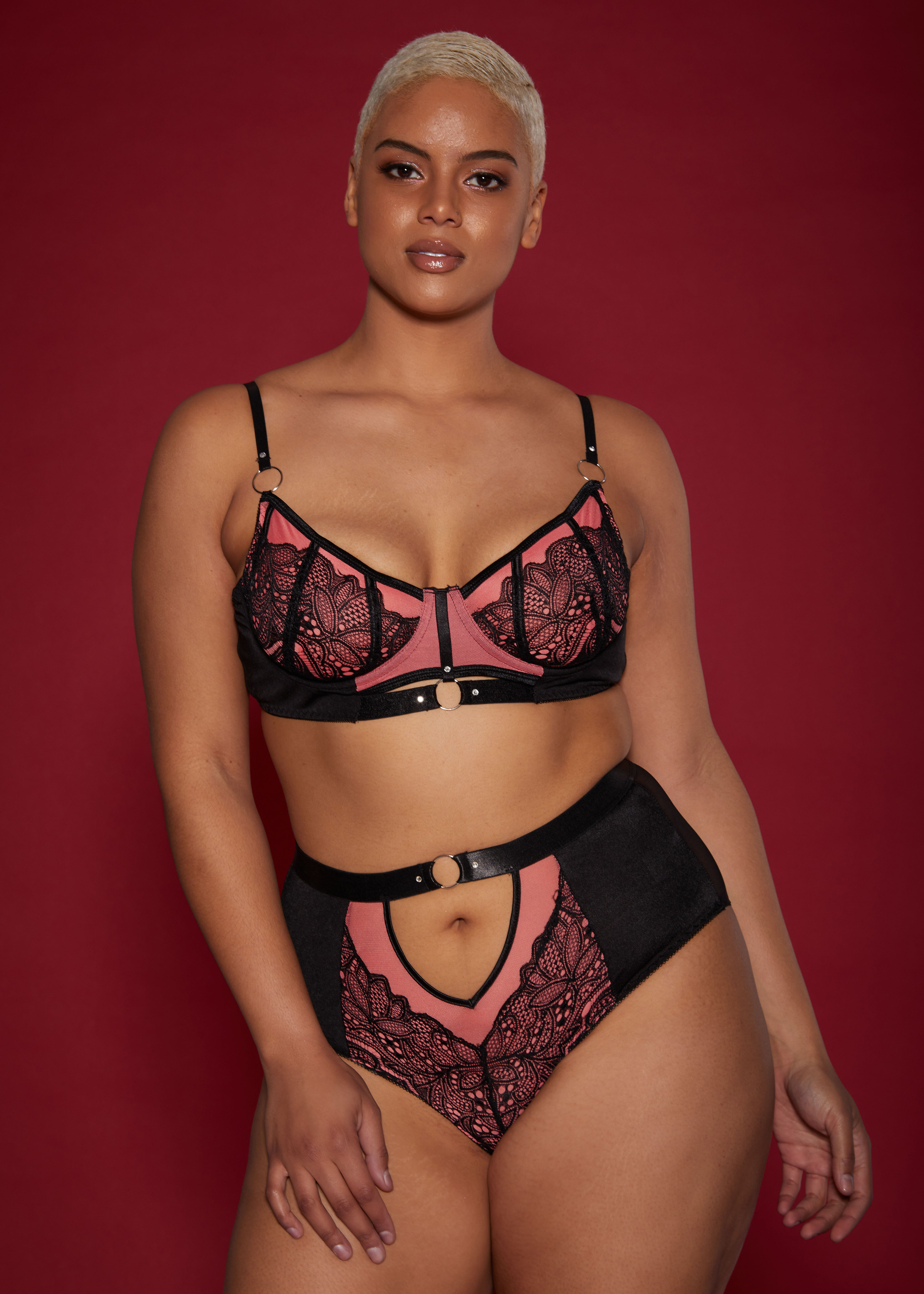LINGERIE