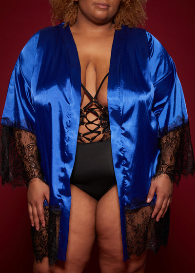 Keep it classy satin lace kimono